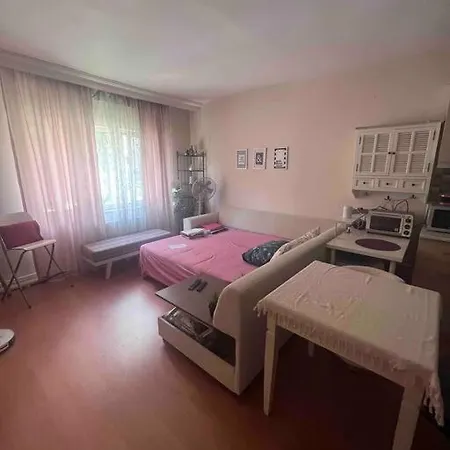 דירה Bahcelievler Grandbazaar,spicebazaartram 10 Min,metrobus15min איסטמבול